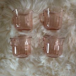 FOUR VINTAGE PINK GLASSWARE CUPS