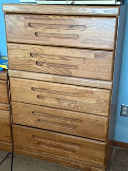 Tall Oak Wood 5-Drawer Dresser Chest &