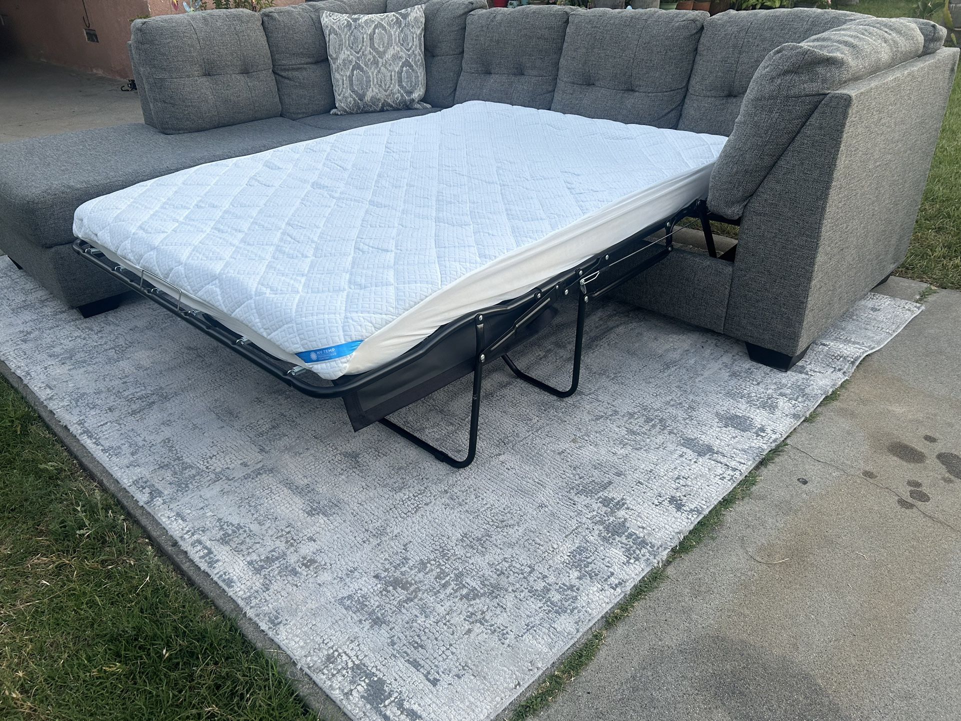 2 Piece Sectional with Pullout Bed from Ashley HomeStore
