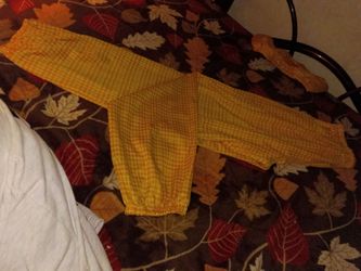 Top straple con pantalón
