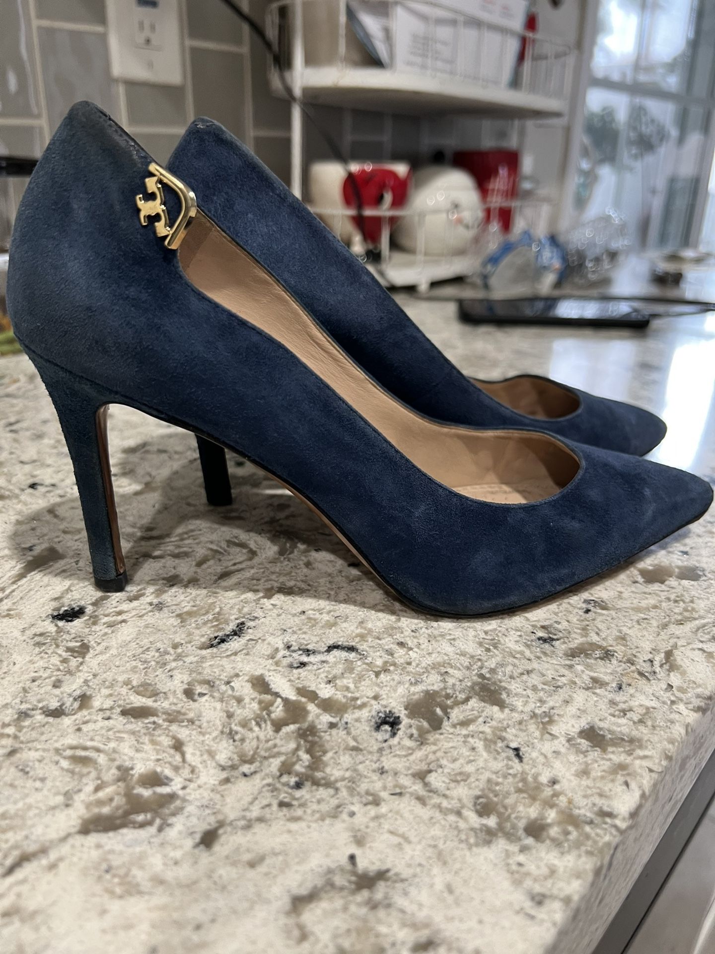 Tory Burch Heels (8) for Sale in City Of Industry, CA - OfferUp
