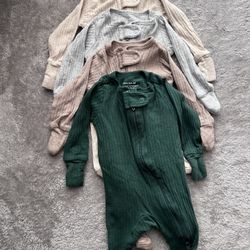 Members Mark 2 Way Zipper Rompers For Baby Boy Newborn Size 4 Piece