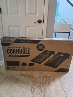 BRAND NEW GoSports Regulation Cornhole Set – 4' x 2' Wood Stee