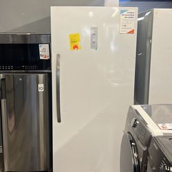 Frigidaire 20 Cu Ft Single Door Refrigerator Garage Ready 