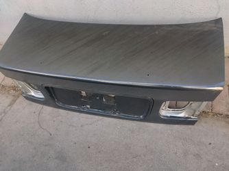HONDA 96 - 2000  CIVIC TRUNK LID $40
