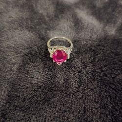 Size 7 14k Unknown Stone