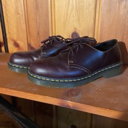 “Oxblood Atlas” Doc Martens 