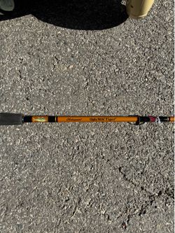 Shakespeare  Ugly Stick Tiger Spinning Fishing Pole 7 foot