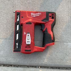 Milwaukee M12 12-Volt Lithium-Ion Cordless 3/8 in. Crown Stapler (Tool-Only)