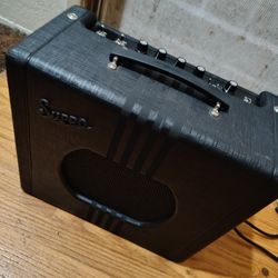 Super Delta King 10 Guitar Amplifier 