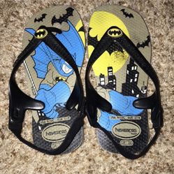 batman havaianas baby size 9/10