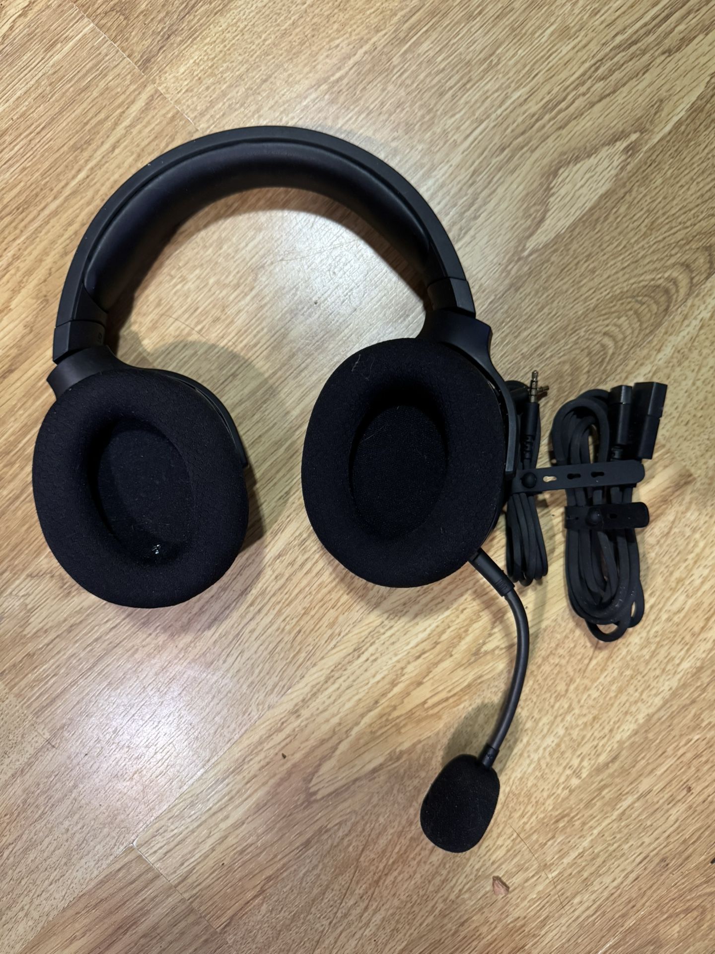 Razer Barracuda X Wireless gaming headset
