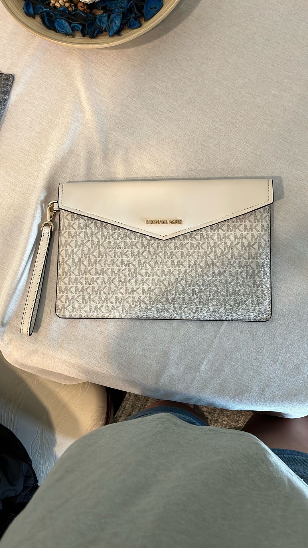 Michael Kors Clutch
