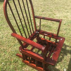 Wood Rocking chair and foot