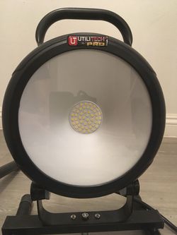 Utilitech 40-Watt LED Black Plug-in Stand Work Light at