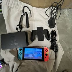 Nintendo Switch 