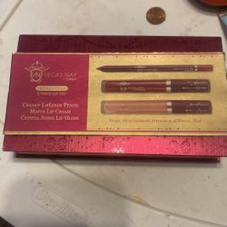 Limited Edition VEGAS NAY RED LIPSTICK LINER AND GLOSS SET 