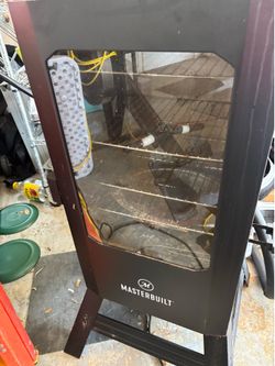 Masterbuilt Electric Smoker