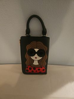 Girl face purse
