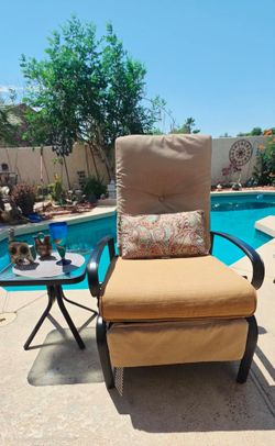 Comfortable all metal recliner chair