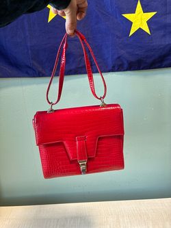 Vintage Mid-Century Red Croc-Embossed Leather Structured Handbag