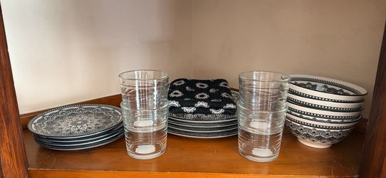 Dining set table of four
