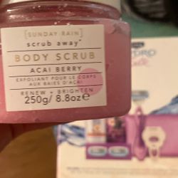 Body  Scrub 