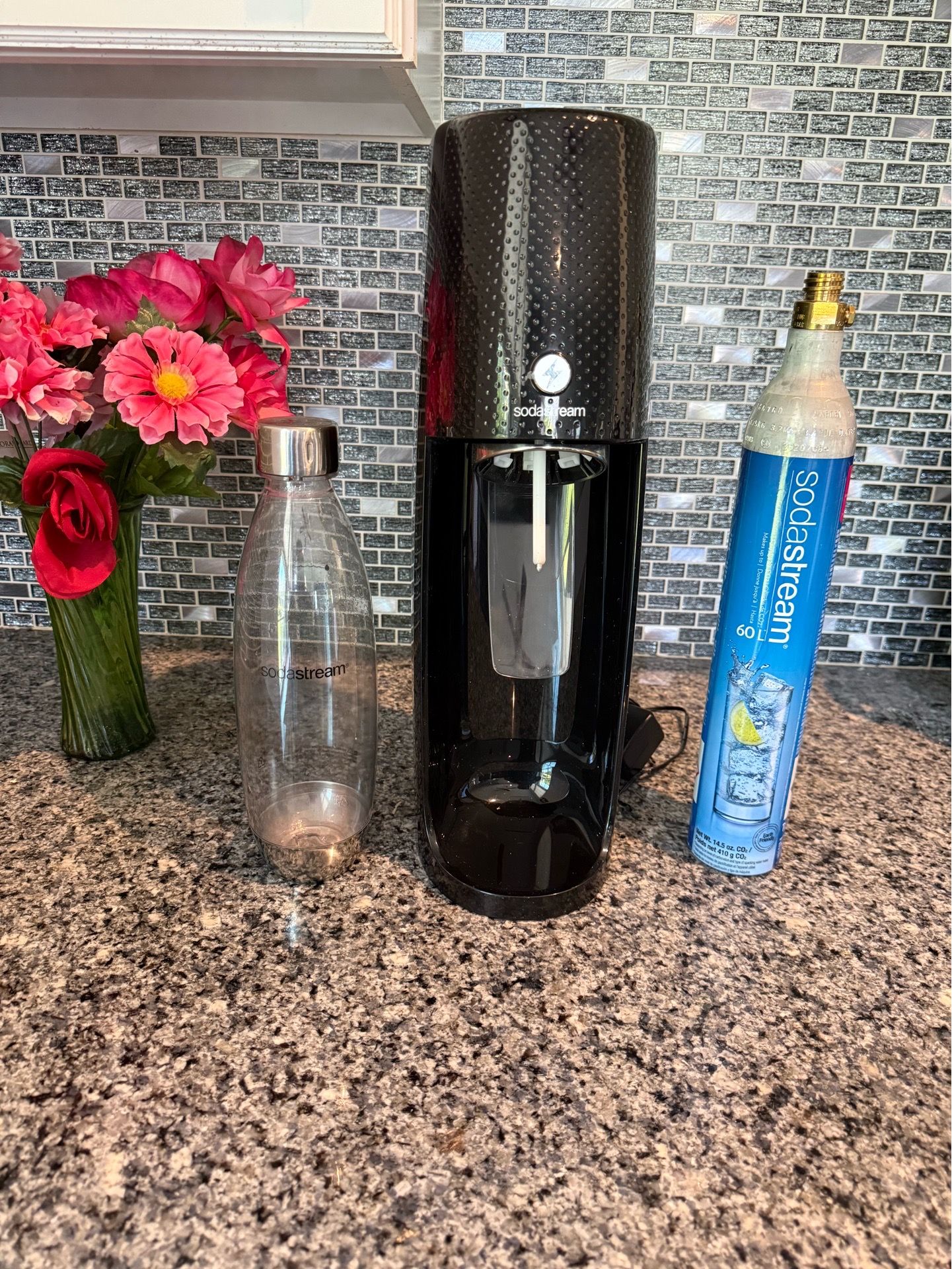 SodaStream E-Terra – Like New, Used Once