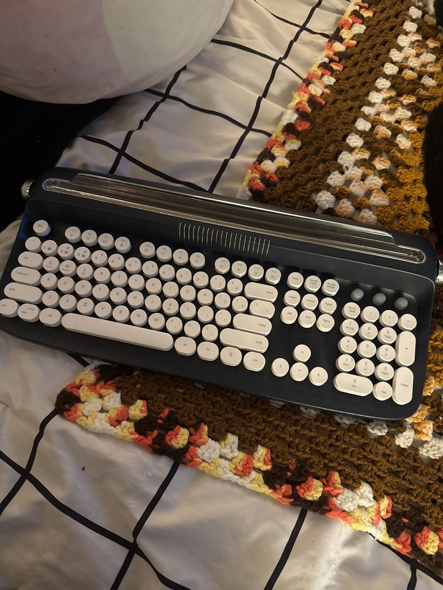 Actto Bluetooth Keyboard