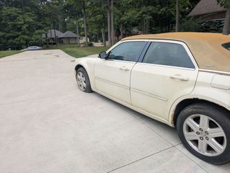 2006 Chrysler 300c part out
