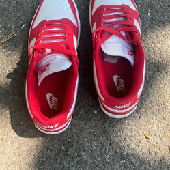 Red And White Nikes 