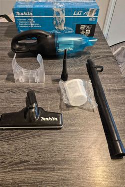 Makita XLC02ZB 18V LXT Cordless Compact Vacuum (Tool Only) With Box & Accesories