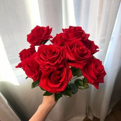 10-Head Artificial Rose Bouquet – 18” Long | Realistic Silk Flowers