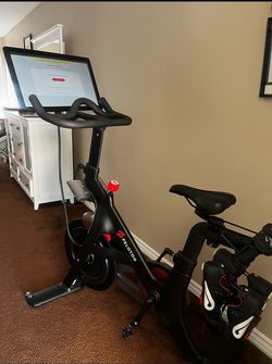 Peleton bike Gen 2 with shoes