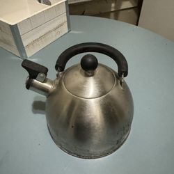 Tea Kettle 