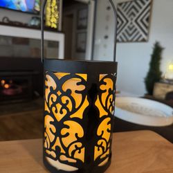 Battery Operated Indoor/Outdoor Metal Candle Lantern