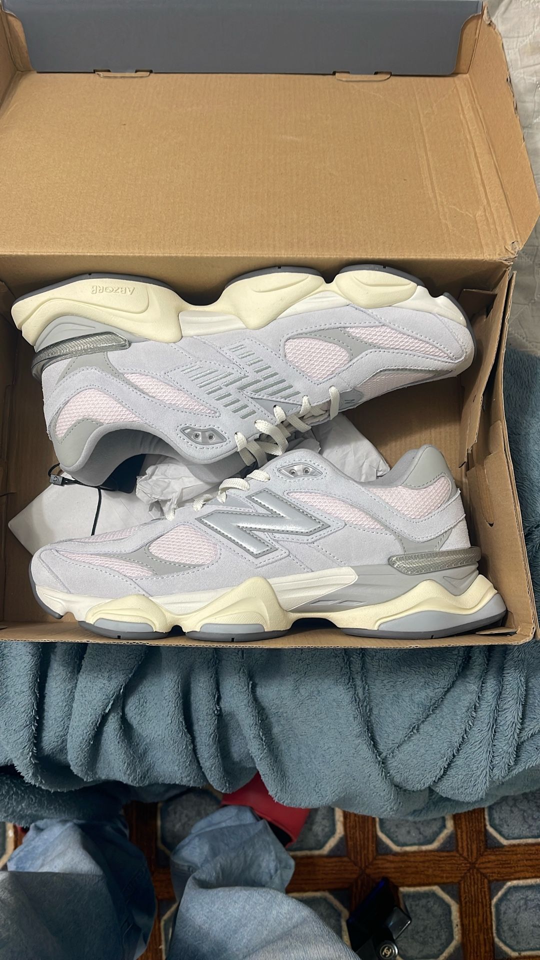 New Balance 9060 Size 11