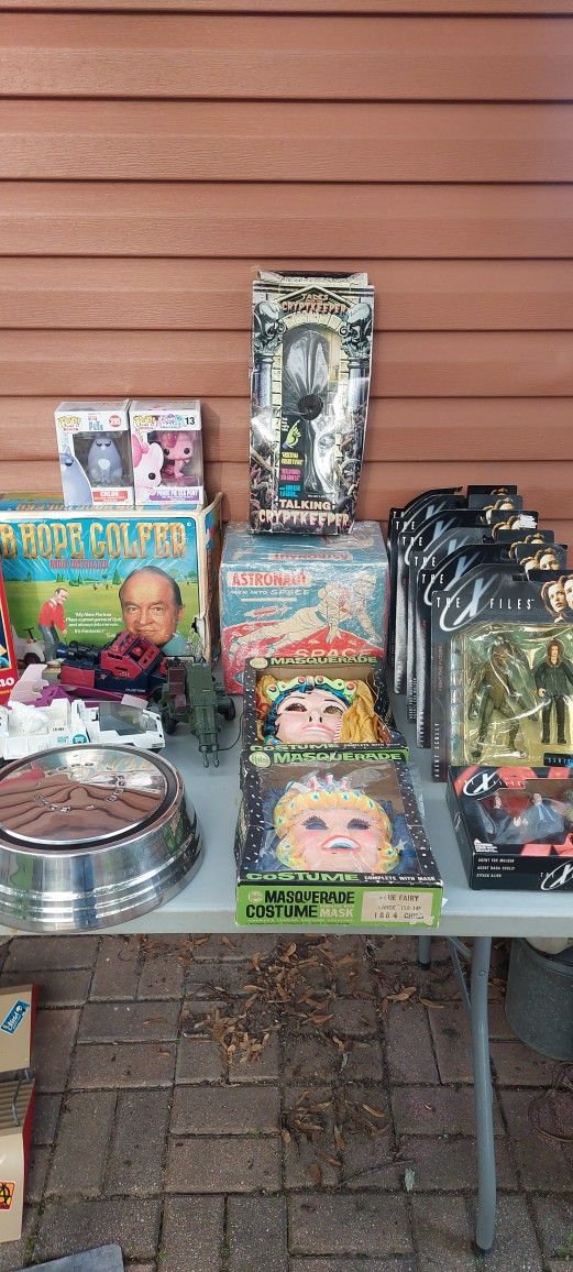 Huge Garage Sale Yard Sale Thursday - Sunday Something For Everyone