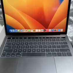 13inch MacBook Pro with touchbar
