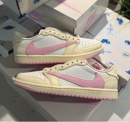 Jordan 1 Low Travis Scott Shy Pink