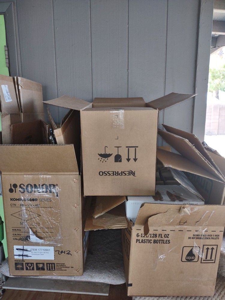 Free Moving Boxes