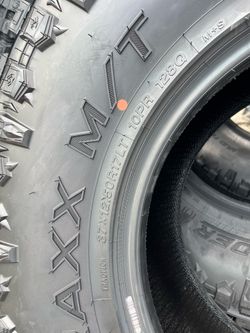 37x12.50r17 mud terrain tires