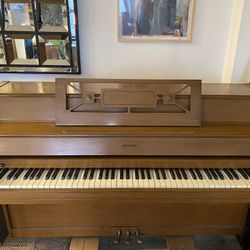 Vintage Janssen  Piano Great Conditions 