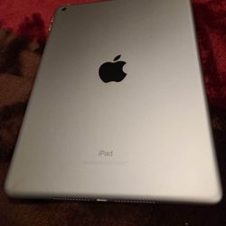 Excellent 10 inch Apple Ipad Air 5ta Generation With 128 Gigabytes Of Memory