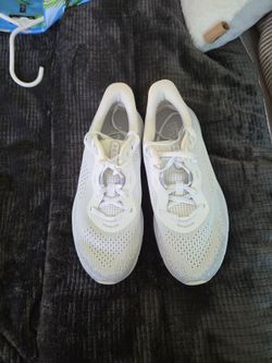 UA HOVR Running Shoes