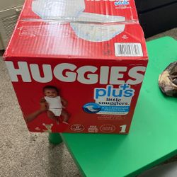 Huggies +plus 