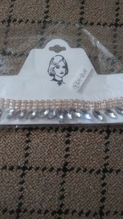 GOLD CRYSTAL CHOKER