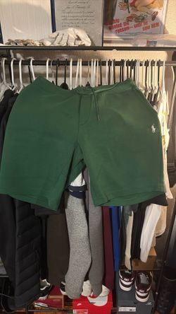 Polo Ralph Lauren Pine Green Shorts Men’s - Medium 