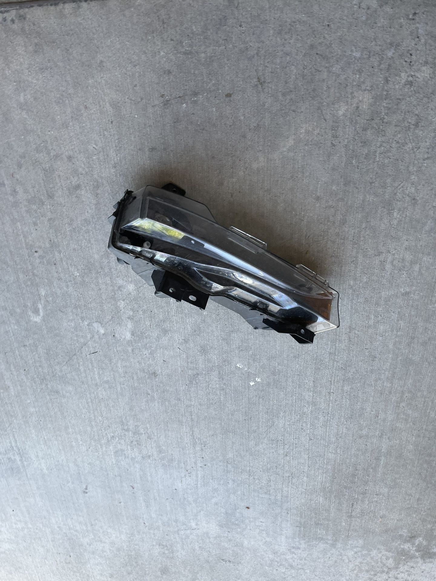 Tesla Model Y Passenger Fog light