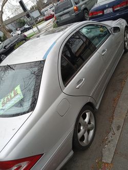 Mercedes-Benz C(contact info removed)
